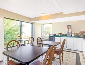 Rodeway Inn Richland Ristorante foto